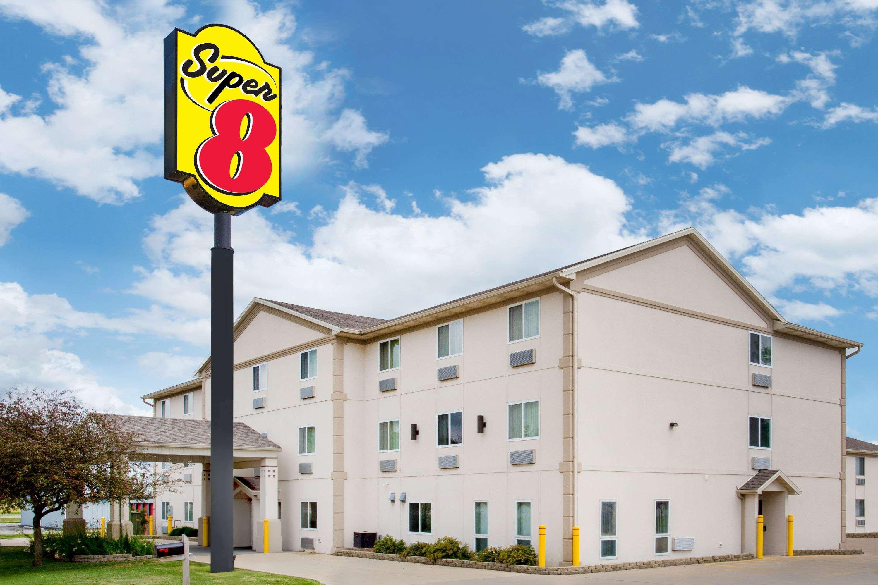 Super 8 By Wyndham El Paso Il Hotel Exterior photo